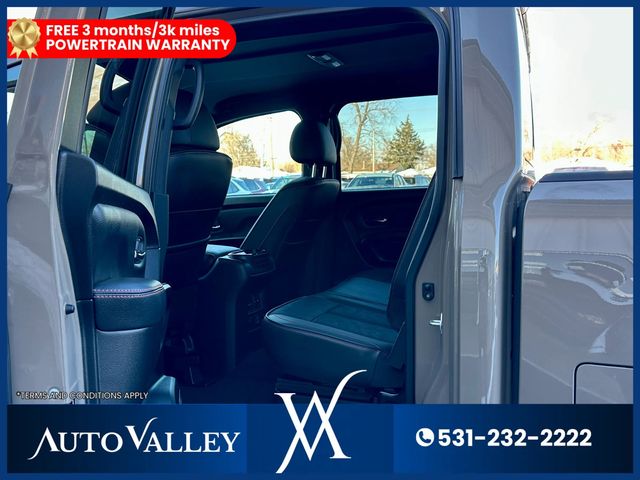 2024 Nissan Titan Crew Cab PRO-4X Pickup 4D 5 1/2 ft - 22961696 - 21