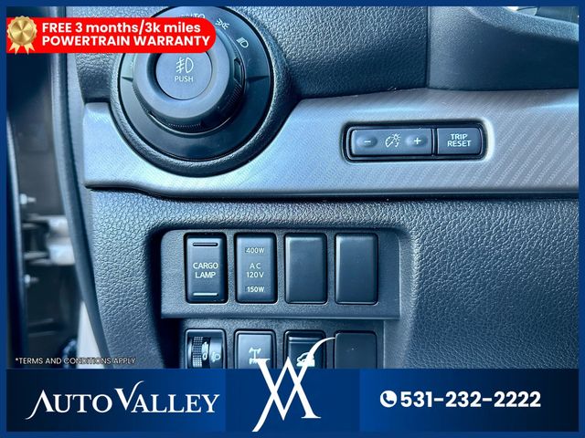 2024 Nissan Titan Crew Cab PRO-4X Pickup 4D 5 1/2 ft - 22961696 - 40