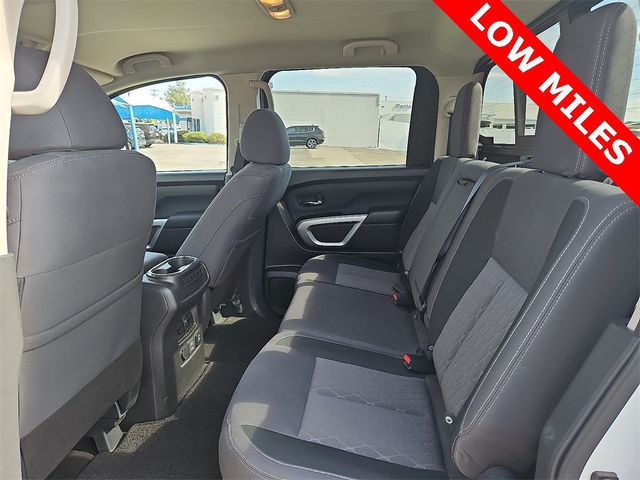 2024 Nissan Titan XD 4x4 Crew Cab SV - 22900383 - 6
