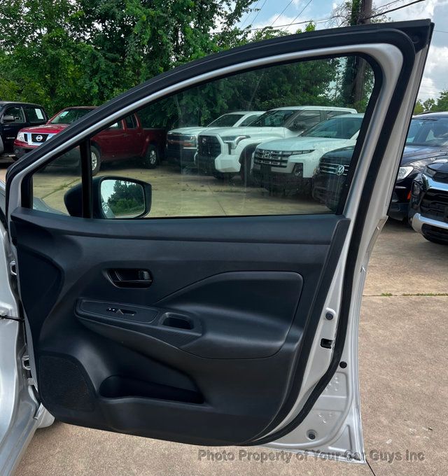2024 Nissan Versa  - 23053319 - 32