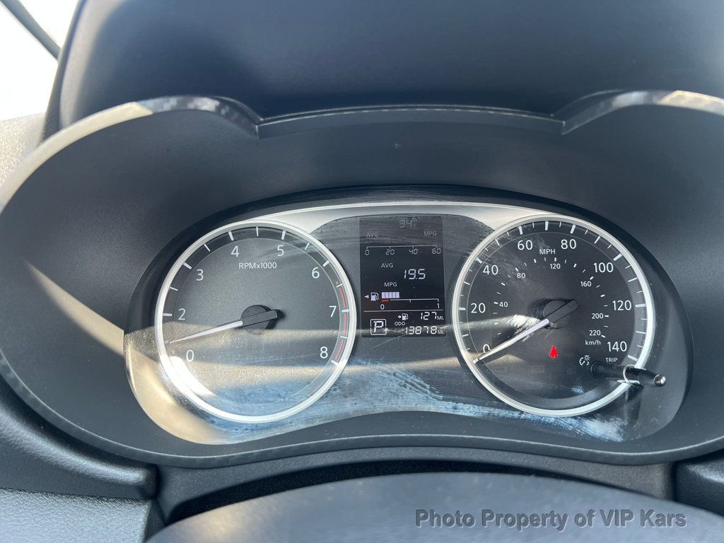 2024 Nissan Versa Sedan photo 11