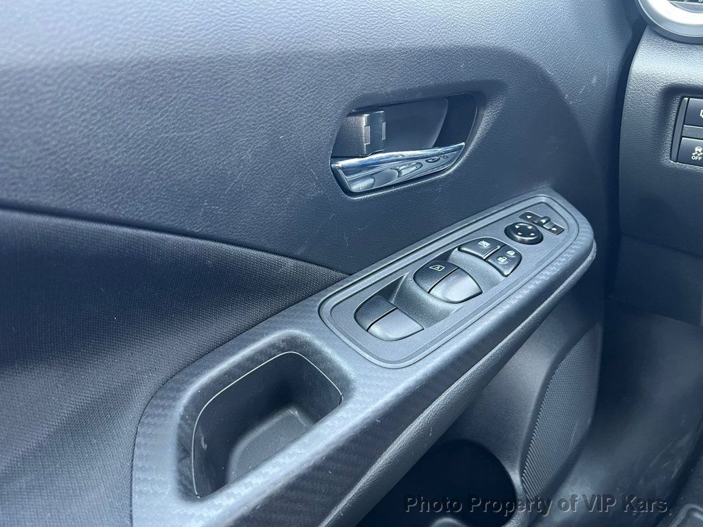 2024 Nissan Versa Sedan photo 12