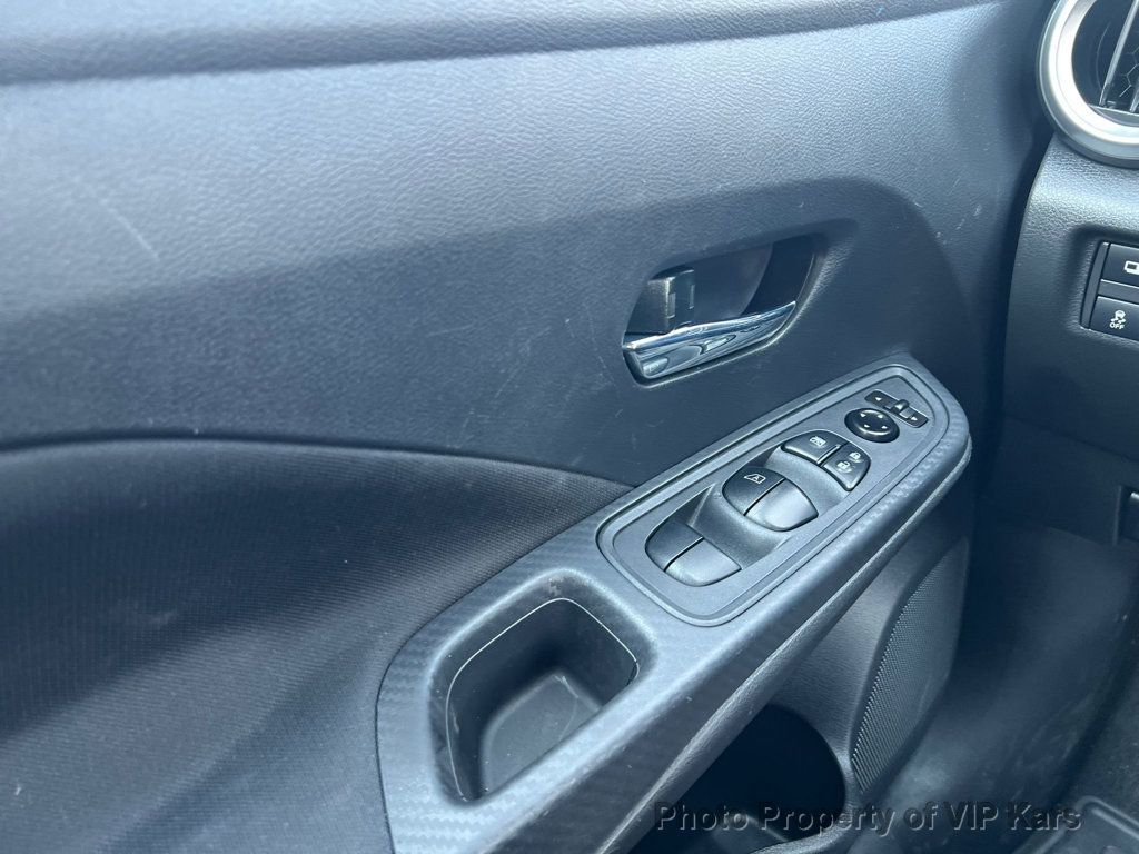 2024 Nissan Versa Sedan photo 9
