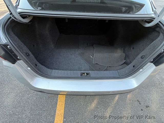 2024 Nissan Versa S CVT - 22982732 - 18