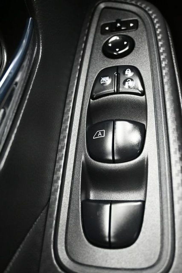 2024 Nissan Versa SV CVT - 23042921 - 20