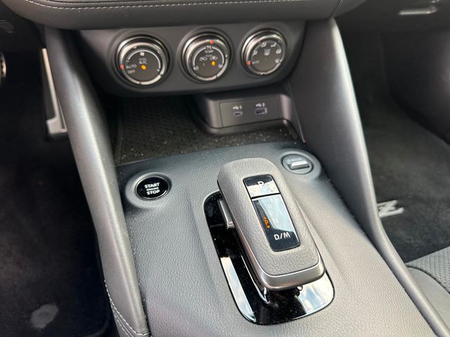 2024 Nissan Z LIMITED HERITAGE EDITION--900 MILES - 22961351 - 12