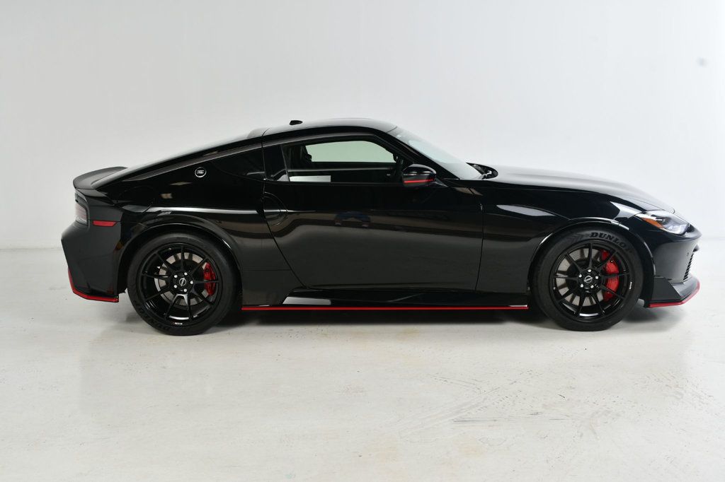 2024 Nissan Z Nismo photo 4