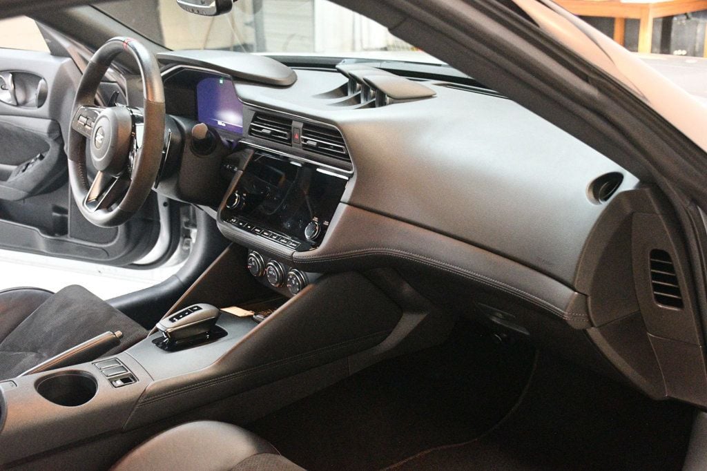 2024 Nissan Z NISMO Automatic - 23024711 - 24