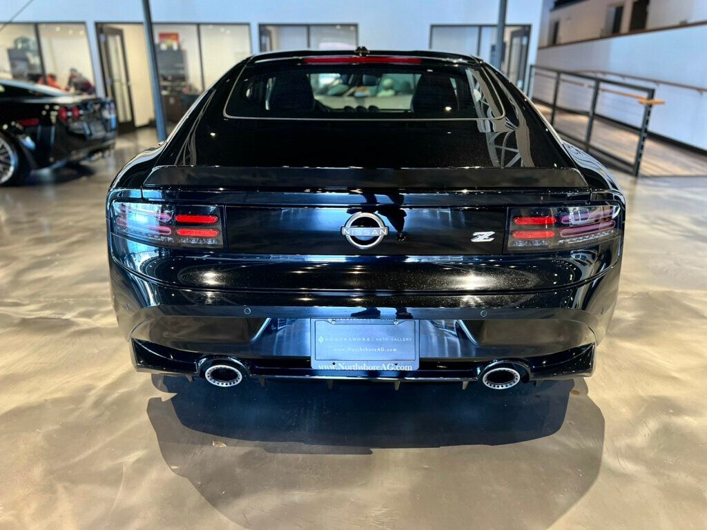 2024 Nissan Z Performance photo 3