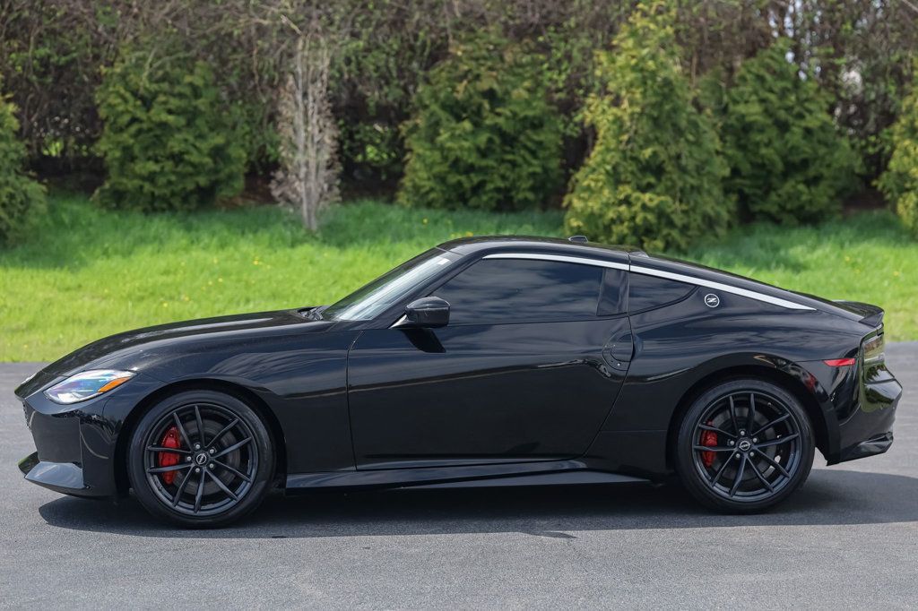 2024 Nissan Z Performance photo 3