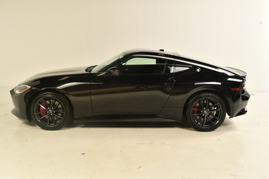 2024 Nissan Z Performance photo 3