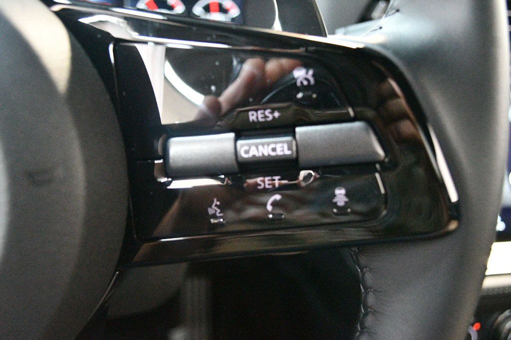 2024 Nissan Z Performance photo 31