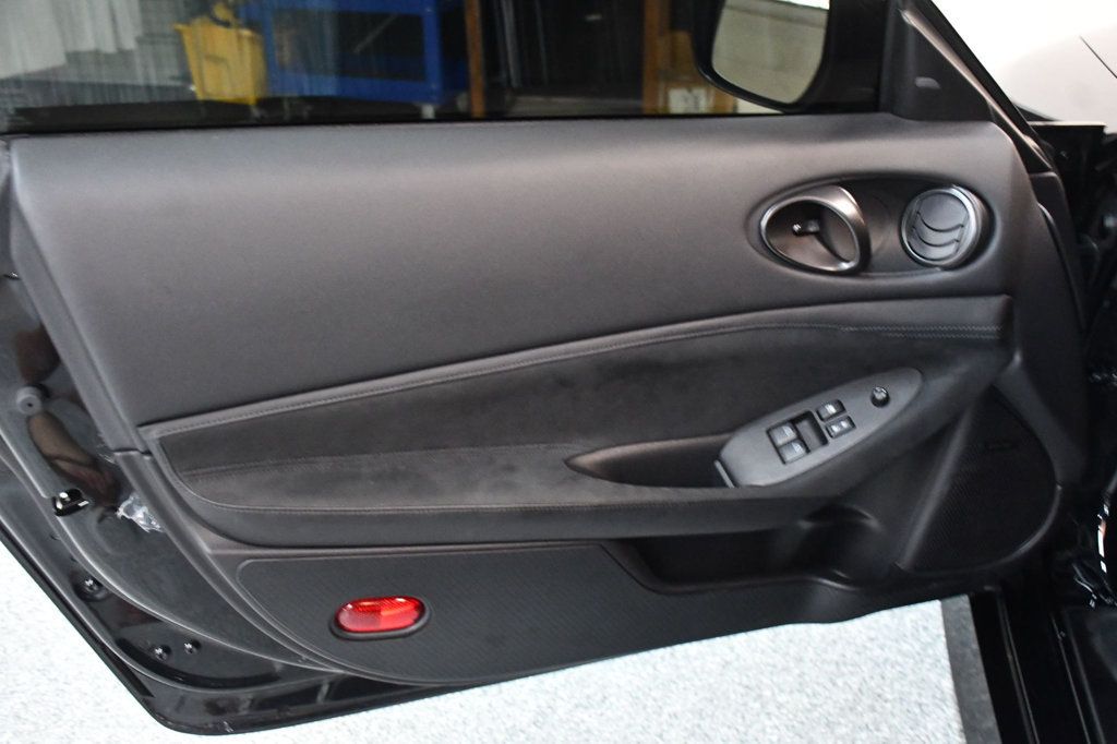 Nissan Z photo 22