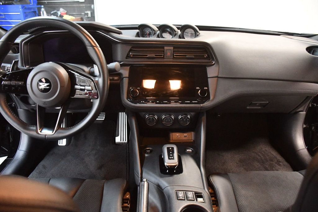 Nissan Z photo 5