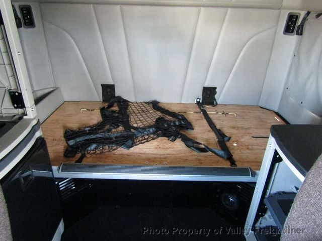 2024 Peterbilt 579  - 22883455 - 11