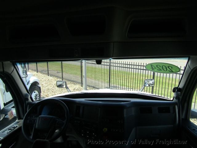 2024 Peterbilt 579  - 22883455 - 13
