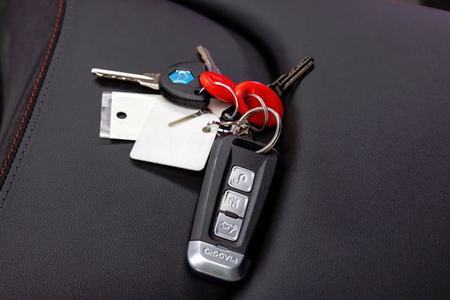 2024 PIAGGIO BV400S 1-OWNER LOW MILES!!! - 23004080 - 24