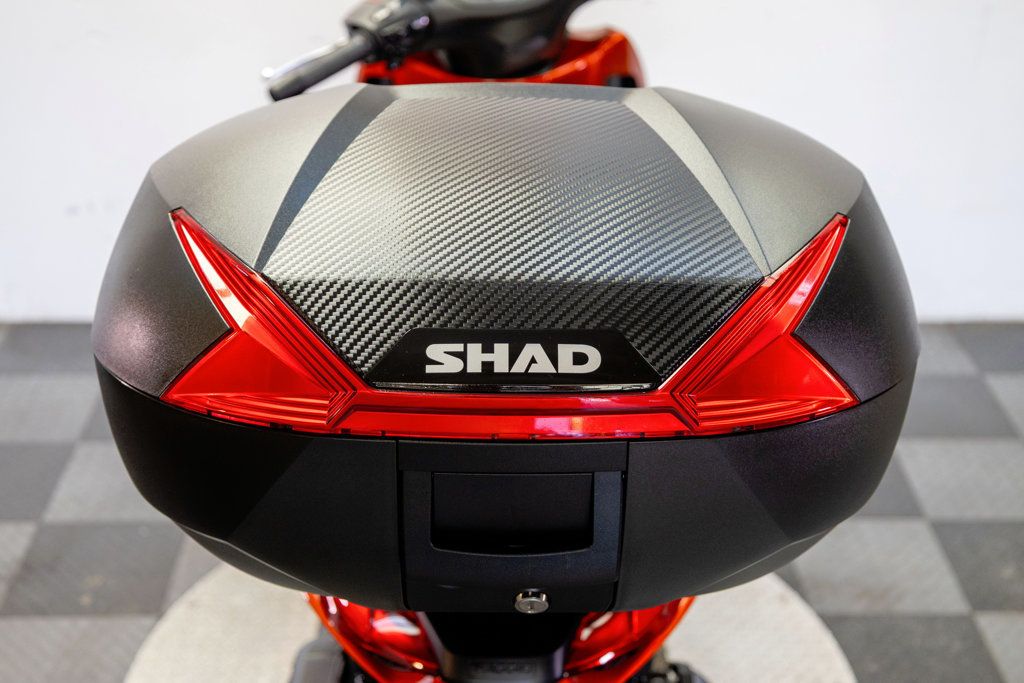 2024 PIAGGIO BV400S 1-OWNER LOW MILES!!! - 23004080 - 8