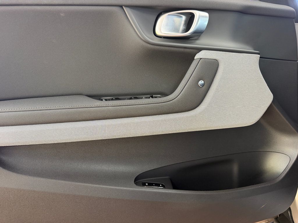 2024 Polestar 2 Long Range Dual Motor - 23092282 - 16
