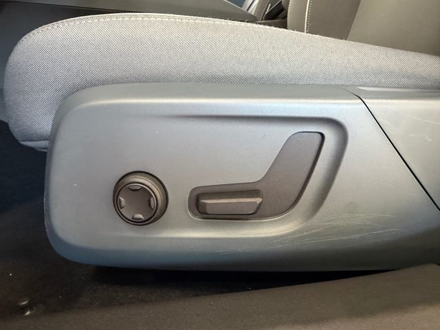 2024 Polestar 2 Long Range Dual Motor - 23092282 - 18