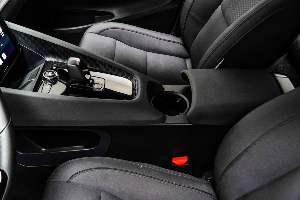 Polestar 2 photo 21