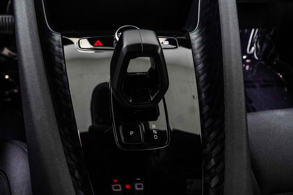 Polestar 2 photo 22