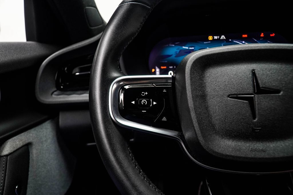 Polestar 2 photo 30
