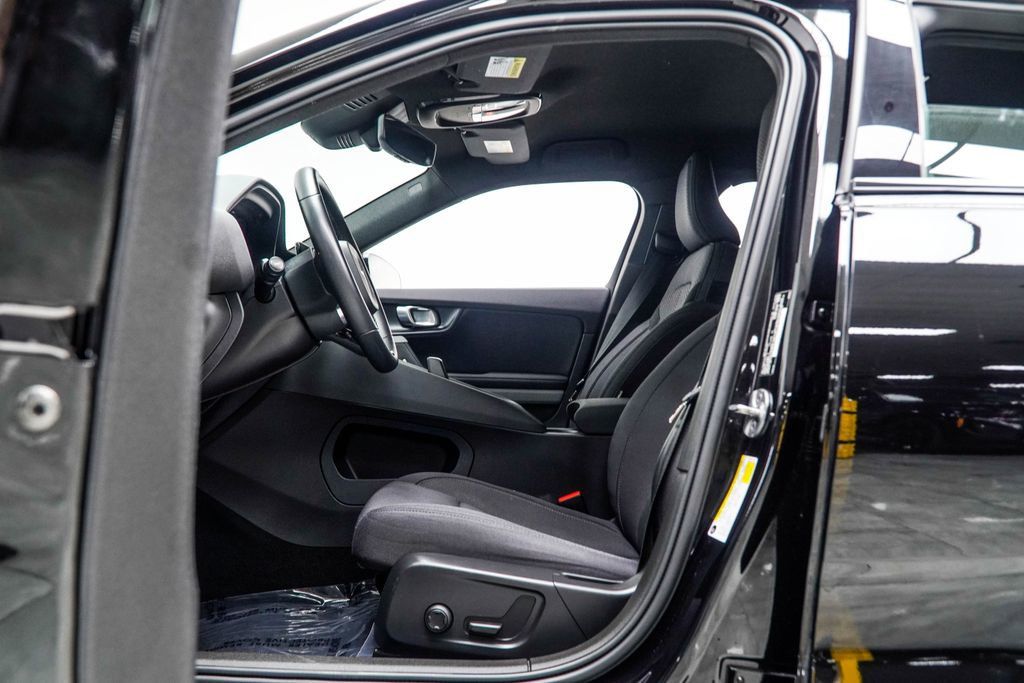 Polestar 2 photo 38