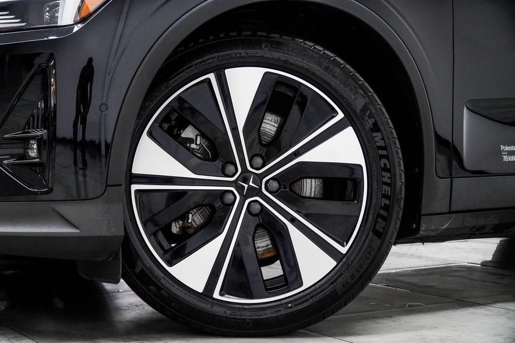 Polestar 2 photo 7