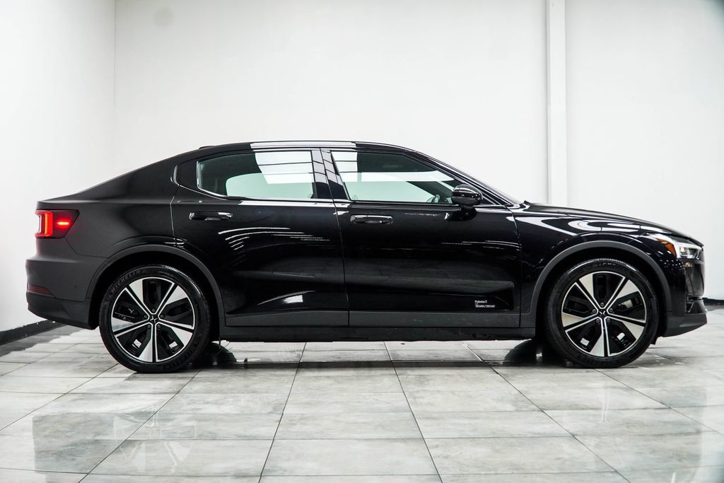 Polestar 2 photo 8