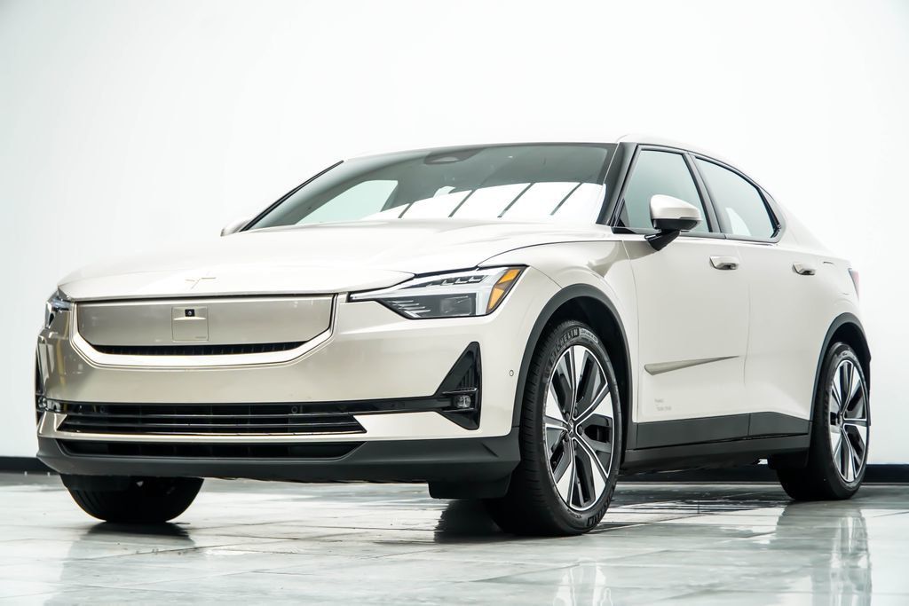 Polestar 2 photo 10