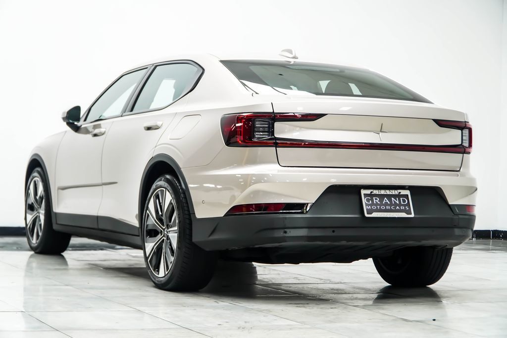 Polestar 2 photo 12