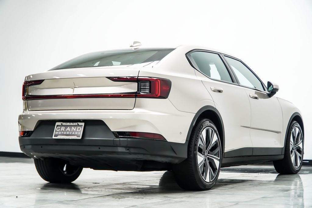 Polestar 2 photo 14
