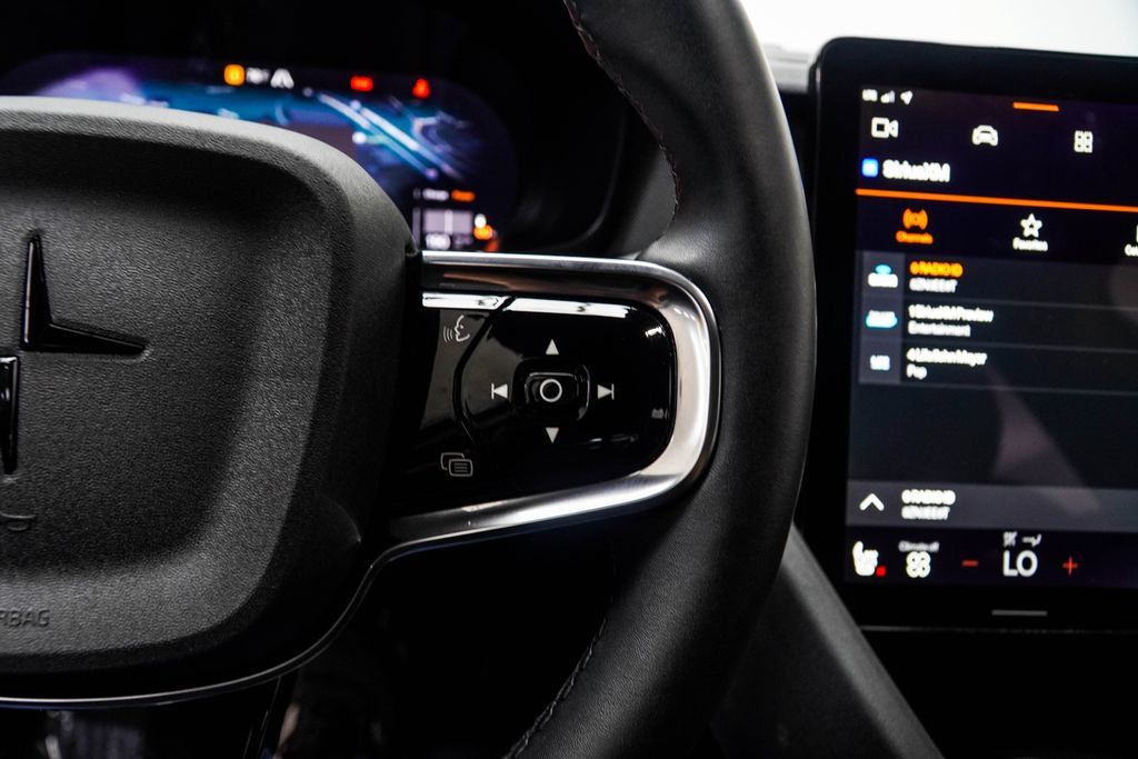 Polestar 2 photo 28