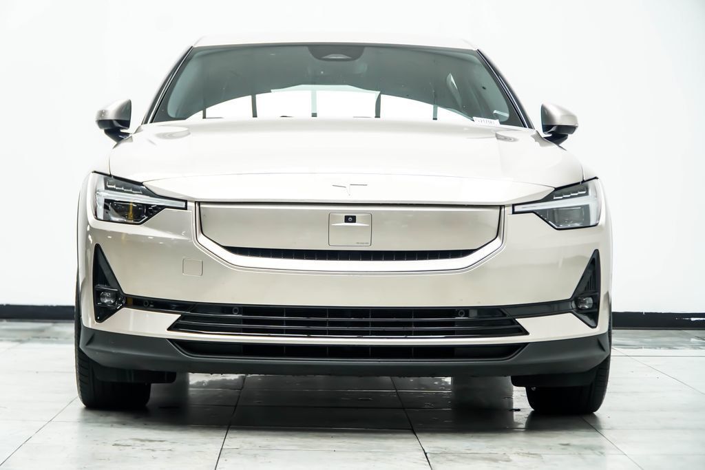 Polestar 2 photo 9