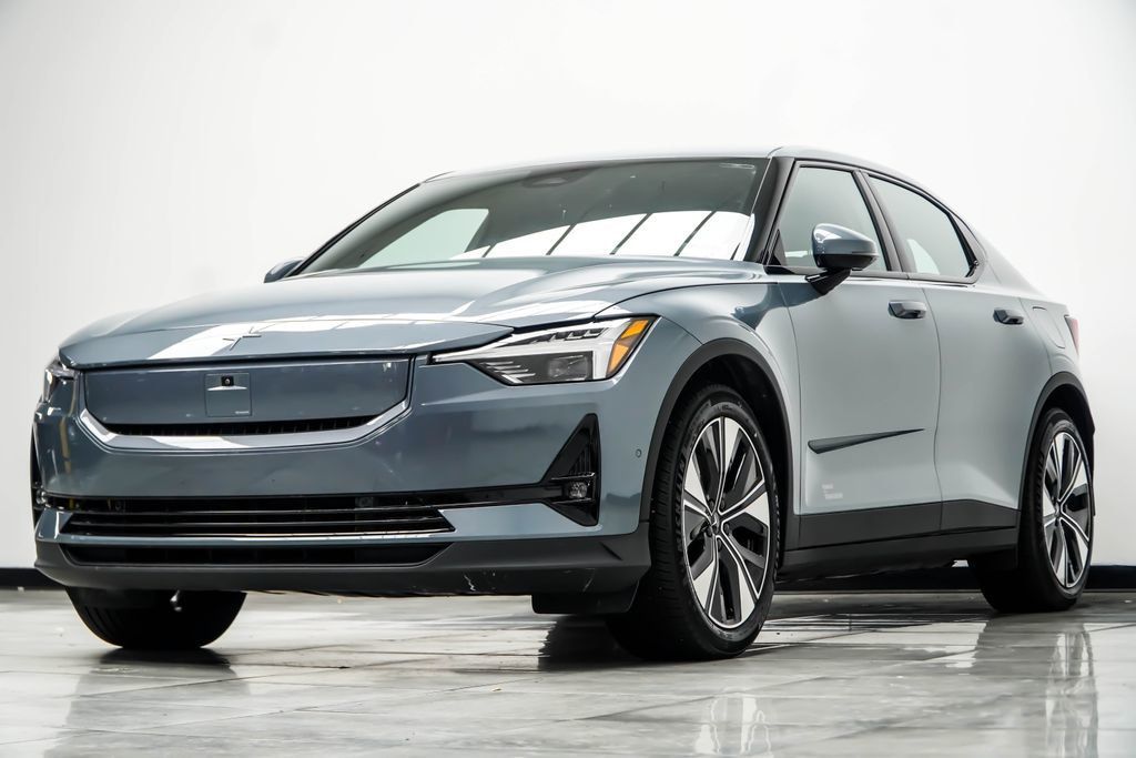 Polestar 2 photo 10