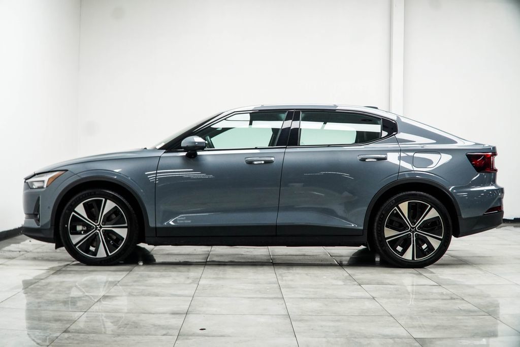 Polestar 2 photo 11
