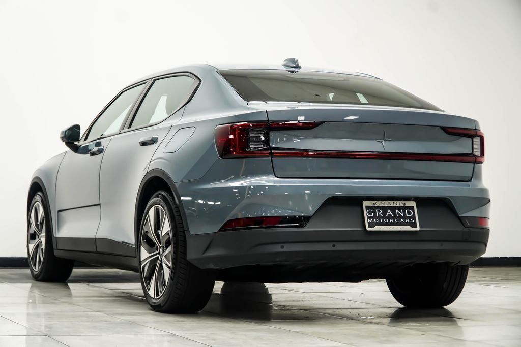 Polestar 2 photo 12