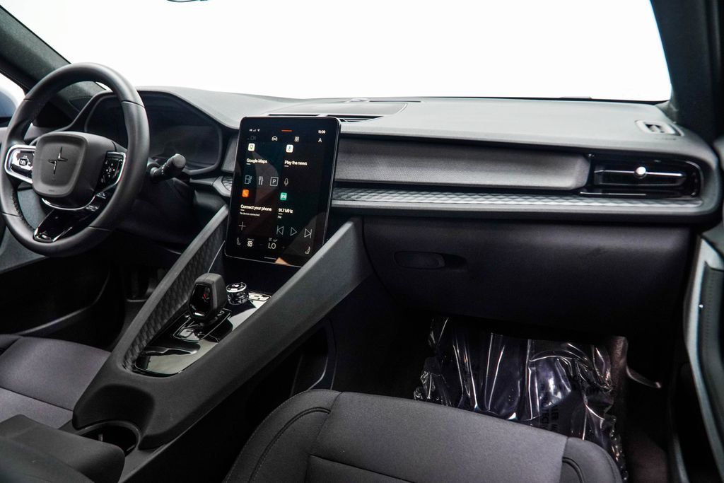 Polestar 2 photo 20