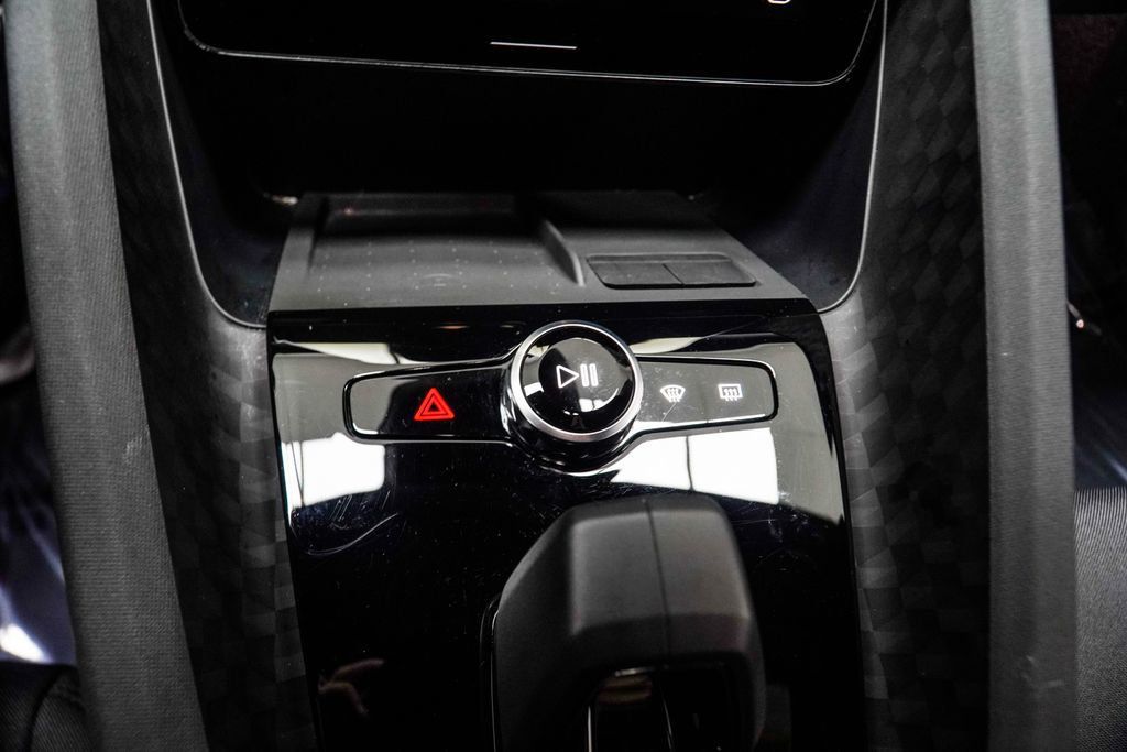 Polestar 2 photo 23