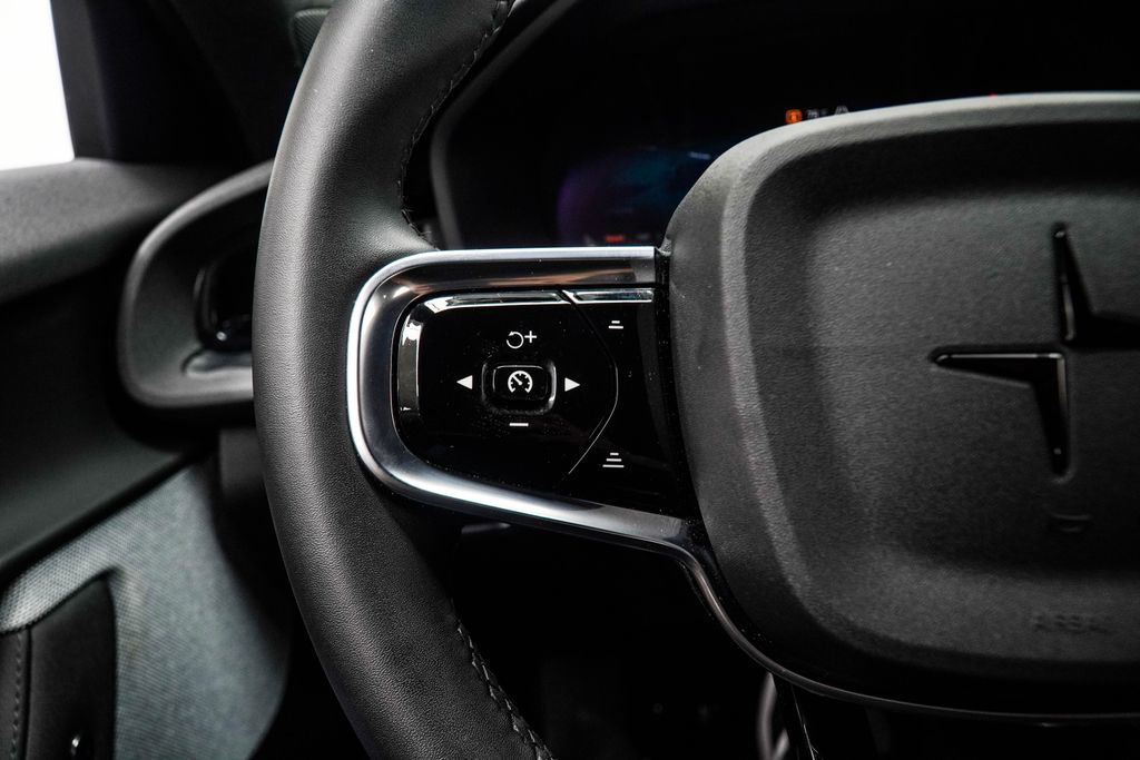 Polestar 2 photo 30