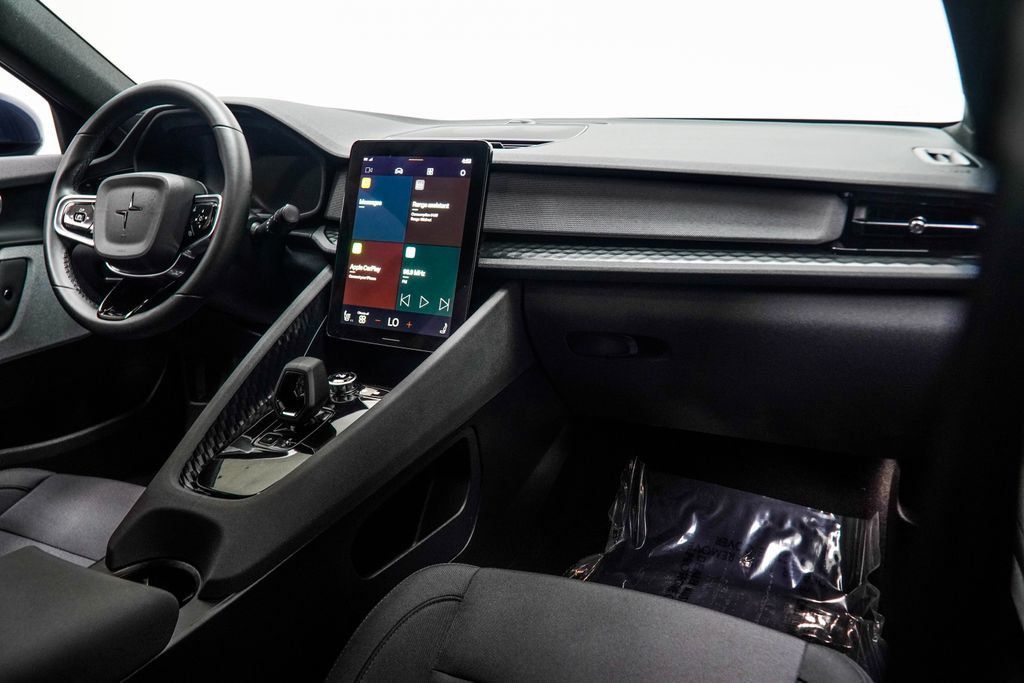 Polestar 2 photo 20
