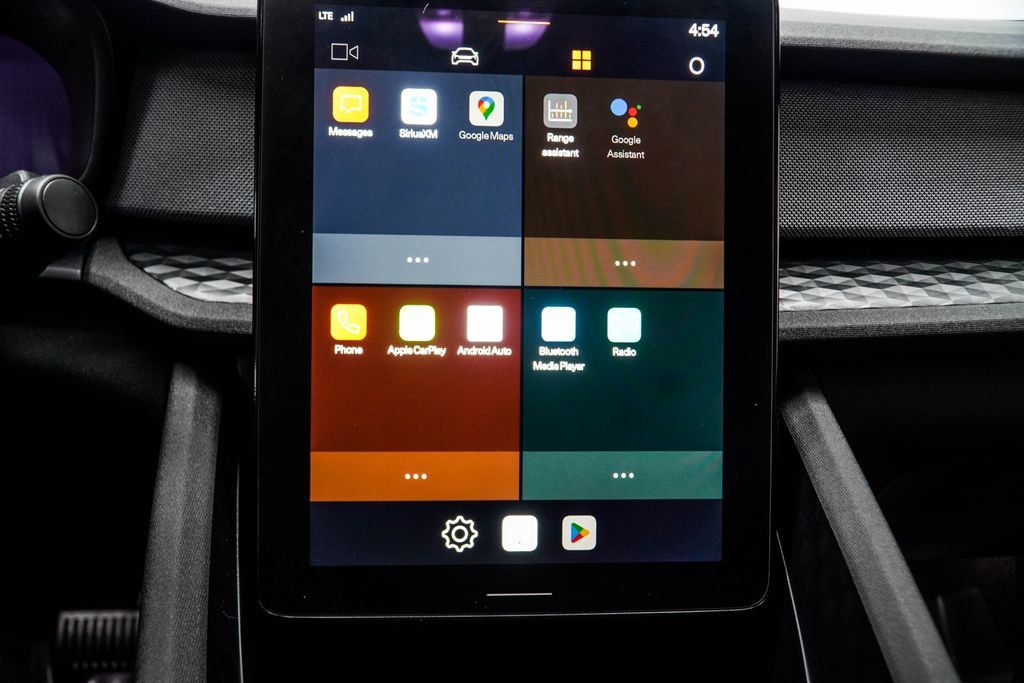 Polestar 2 photo 24