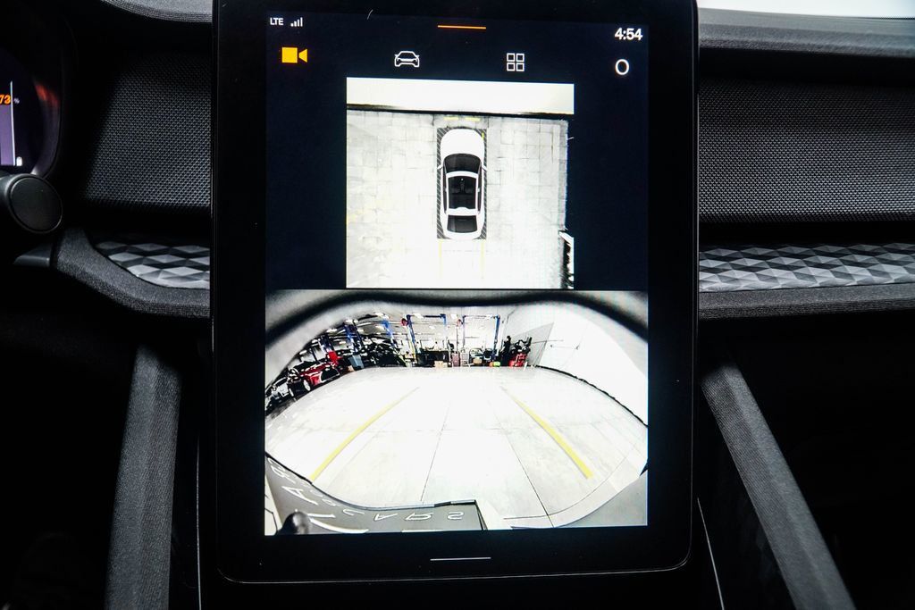 Polestar 2 photo 26