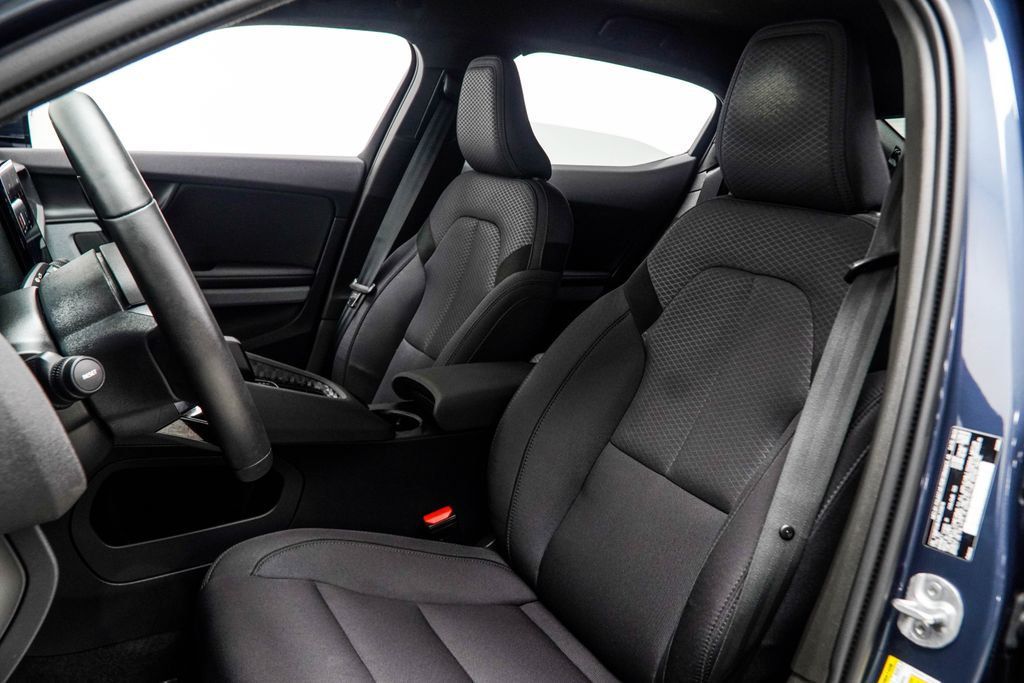 Polestar 2 photo 33