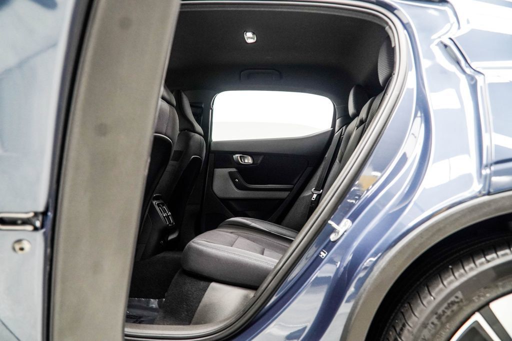 Polestar 2 photo 35