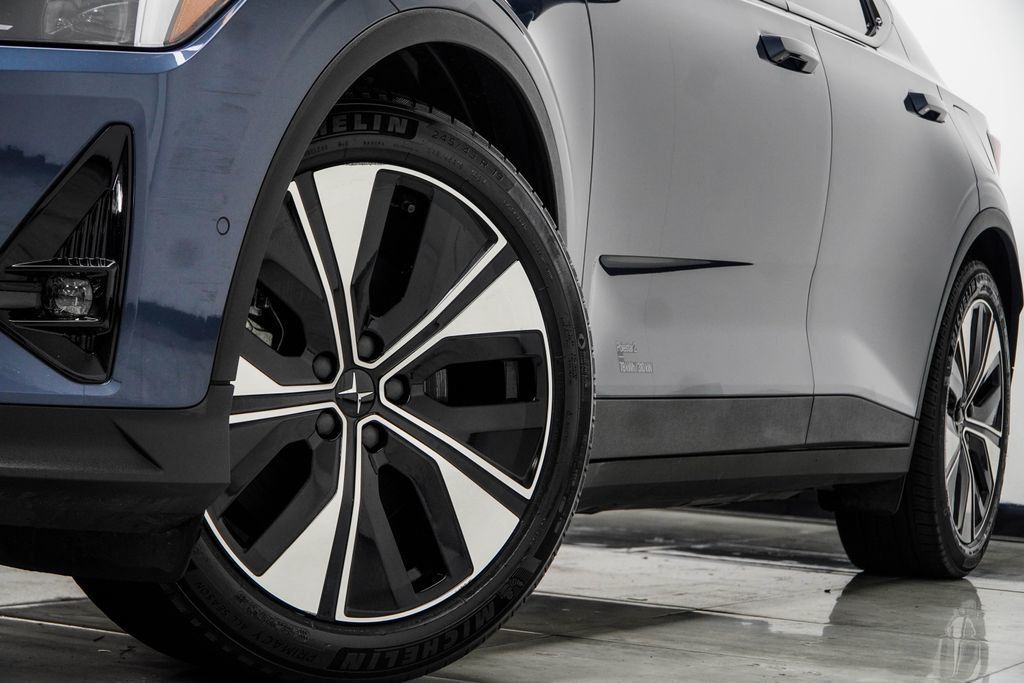 Polestar 2 photo 6