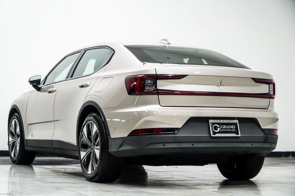 Polestar 2 photo 12