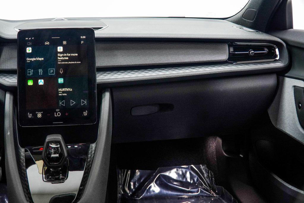 Polestar 2 photo 19