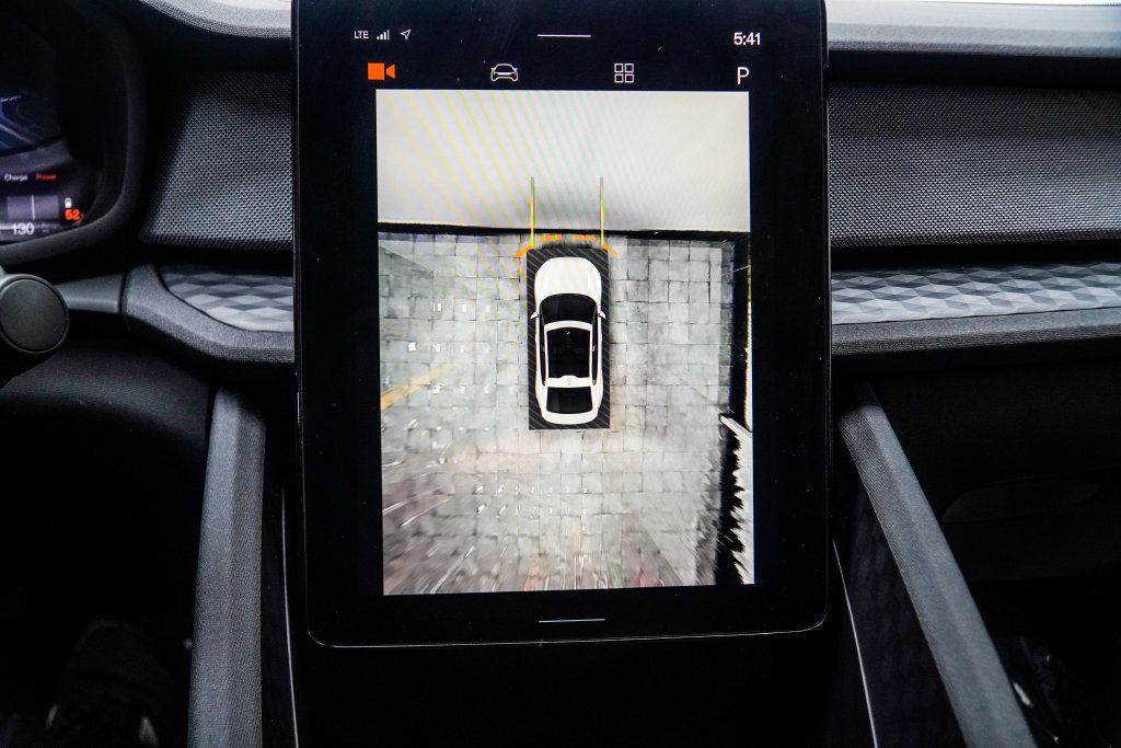 Polestar 2 photo 29